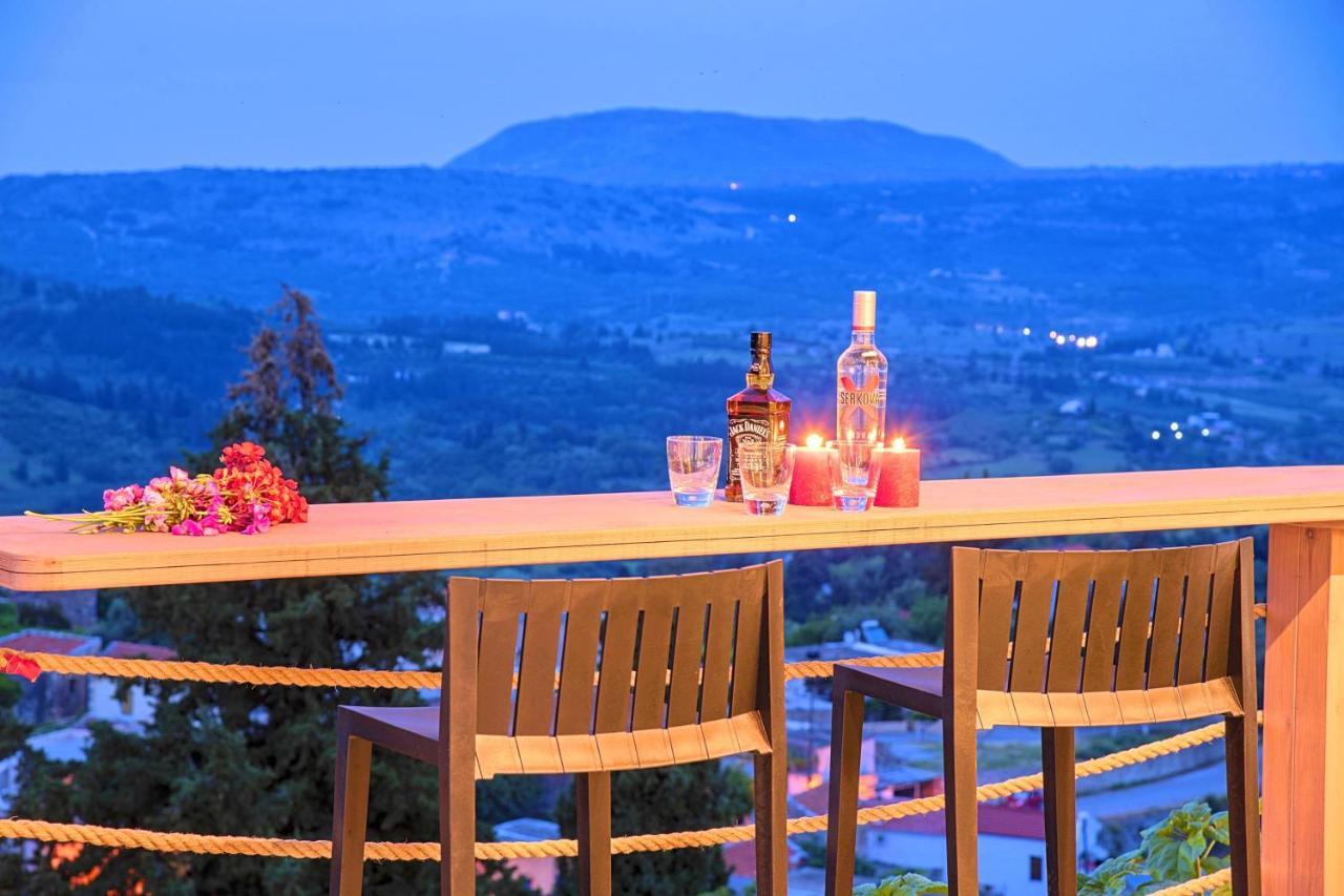 Villa Vardis Heated Pool Vríszesz Kültér fotó